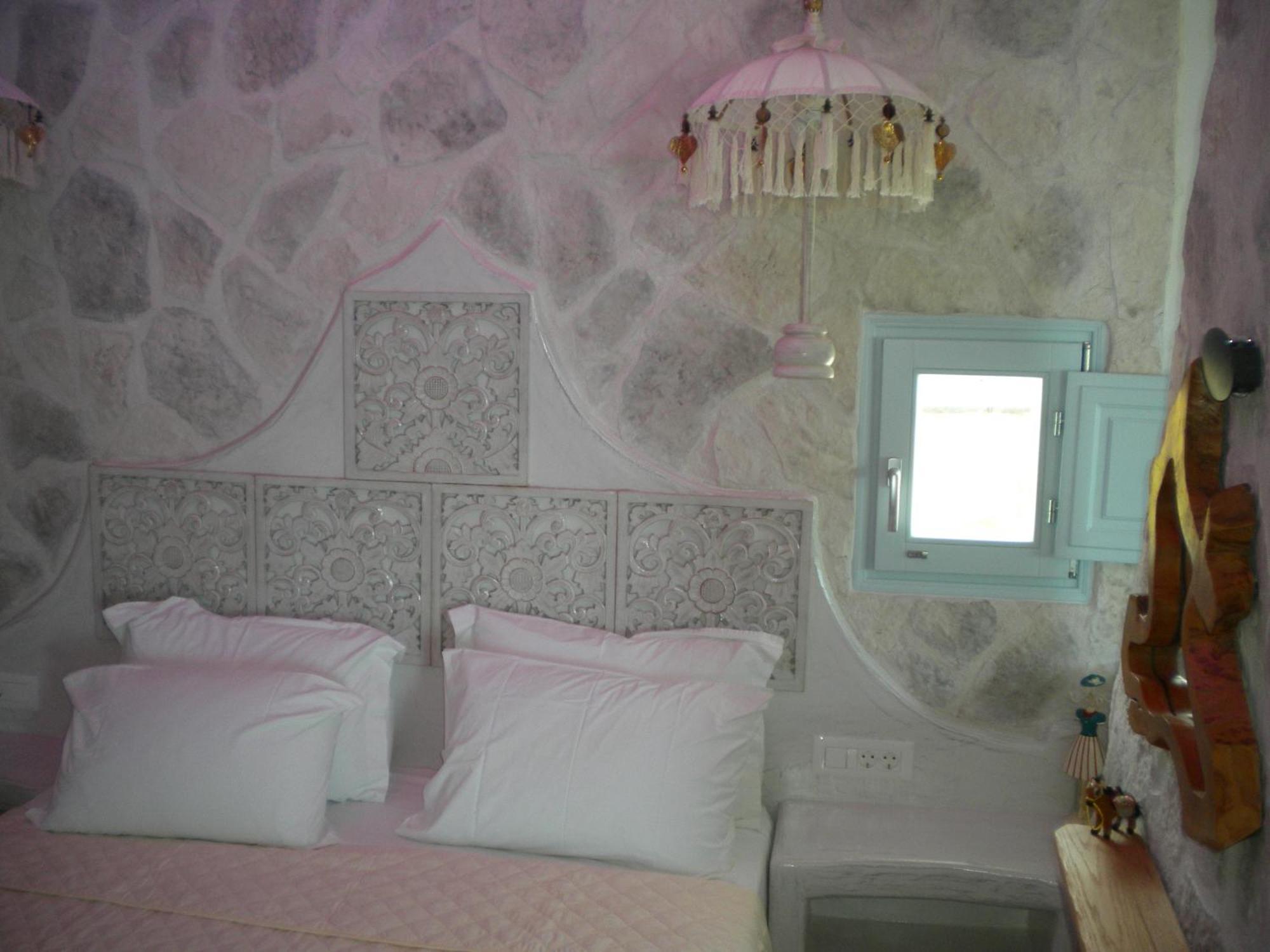 Starlight Luxury Seaside & * Imerovigli (Santorini)